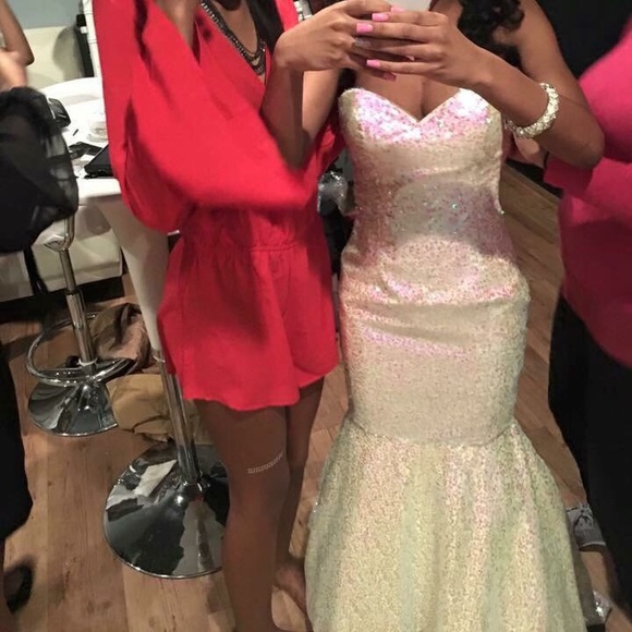 Mermaid sequin dress - Picture 3 of 3